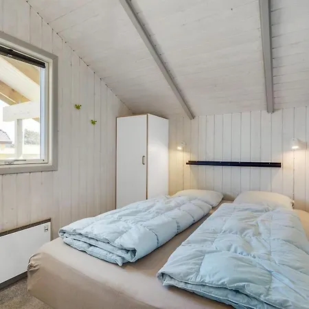 Estella - 500m To The Fjord By Interhome