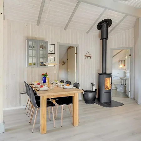 Estella - 500m To The Fjord By Interhome
